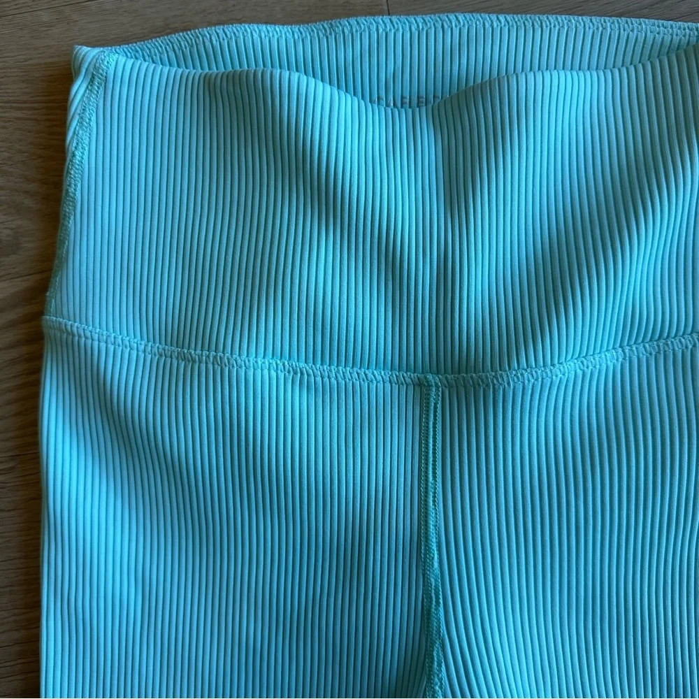 Carbon38 size small light blue ribbed leggings - Picture 7 of 9
